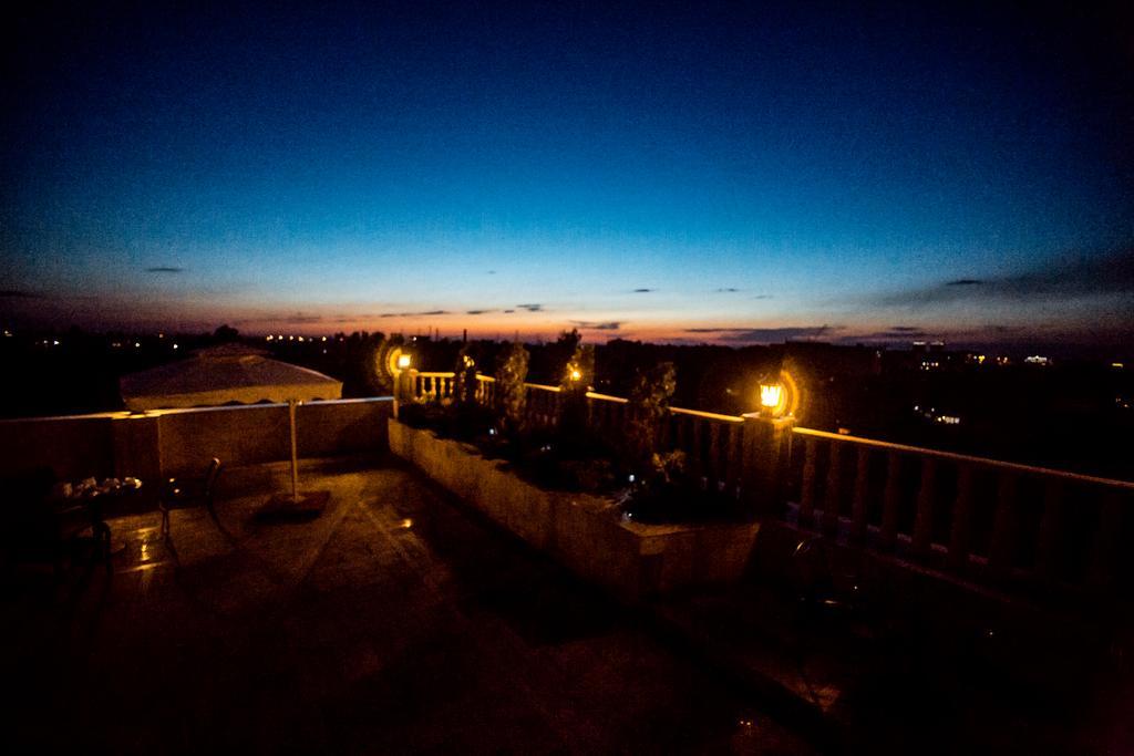 Discovery Hotel Biškek Exteriér fotografie