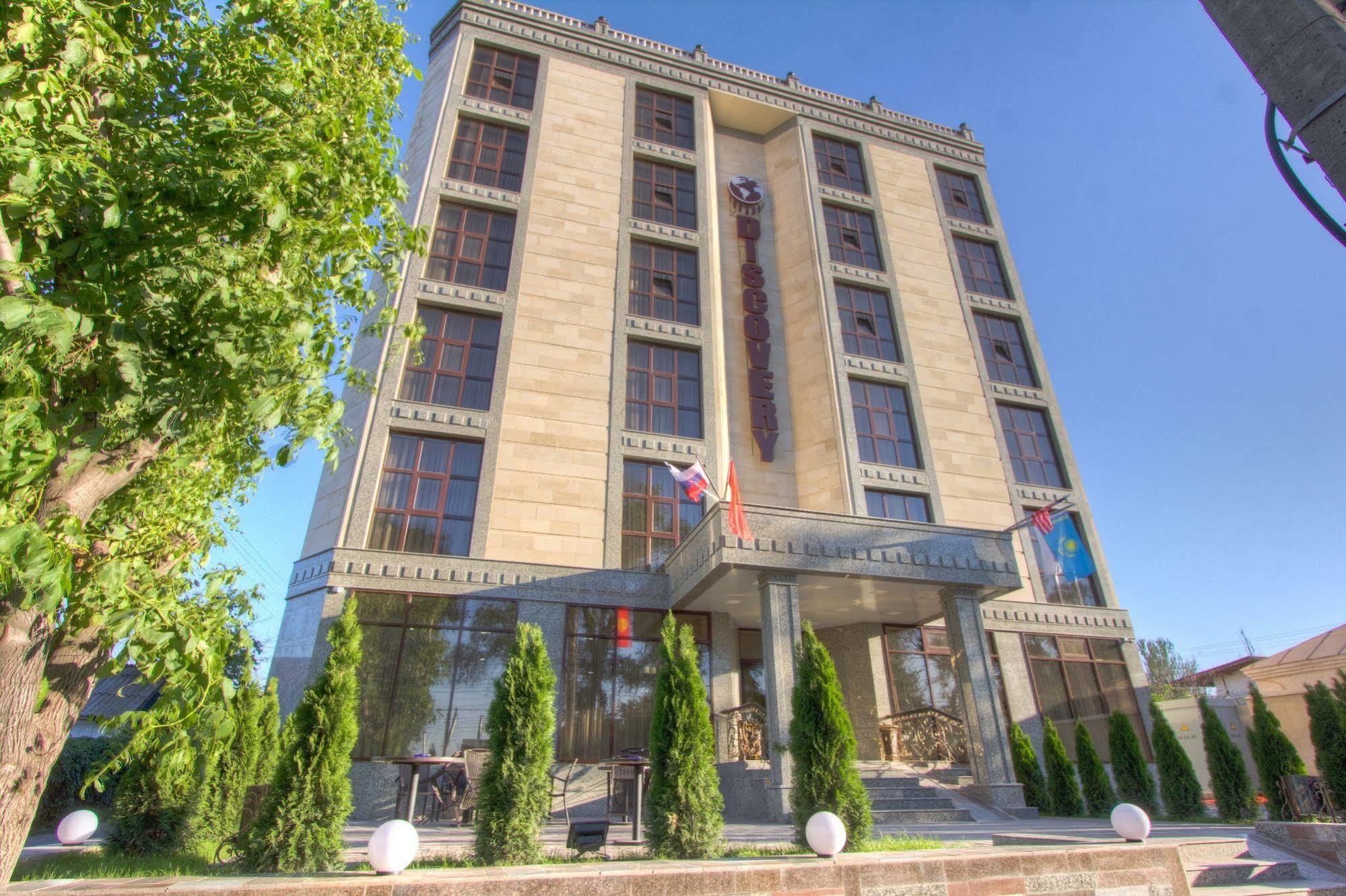 Discovery Hotel Biškek Exteriér fotografie